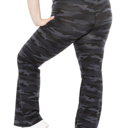 #color_black-camouflage